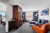 Courtyard Keene Downtown Отели рядом с достопримечательностью «Спортивная площадка Тодлер»