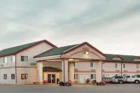 Super 8 by Wyndham Kindersley Hotels in 