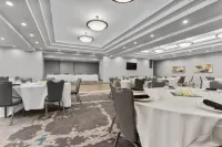 โรงแรม ฮอลิเดย์ อินน์ Dubuque/Galena บาย IHG - พร้อมอาหารเช้า