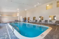 Best Western Plus University Park Inn  Suites - Pools