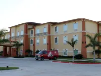 Super 8 by Wyndham Hidalgo/McAllen Area Hotels in Hidalgo