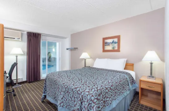 Days Inn by Wyndham Fond du Lac Hotel di 