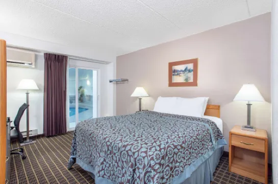 Days Inn by Wyndham Fond du Lac Hotels in Fond du Lac