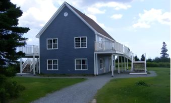 Seawind Landing Country Inn