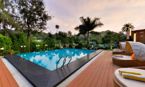 Chacha Inn the Garden Retreat