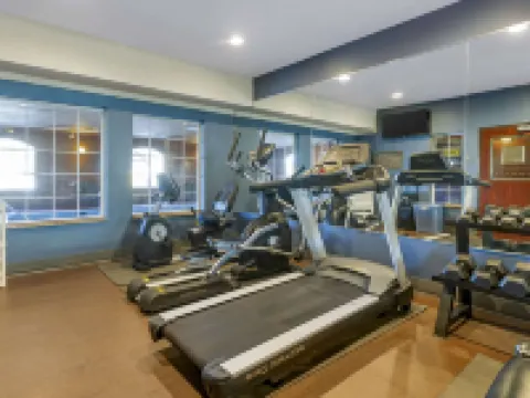 コンフォート イン & スイーツ ジレット ニア キャンベル メディカル センター ジレットのホテル