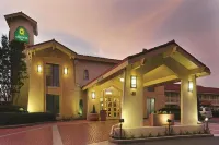 Baymont by Wyndham Greenville Woodruff Rd - 2 Yıldız