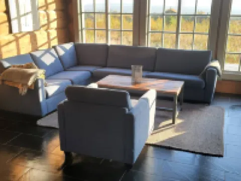 The Whole Beautiful Cabin With Jacuzzi – A Luxurious Getaway in Solberglia Hotels in Trysil