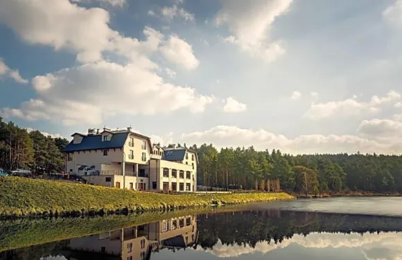 自然商務SPA酒店