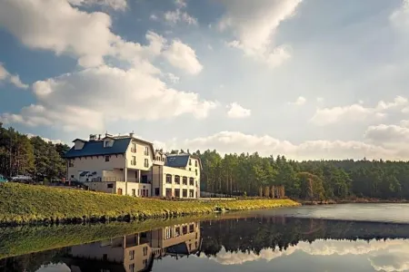 Hotel Natura Residence Business&SPA Отели в г. Меженцице