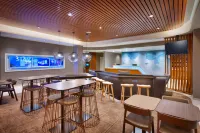 SpringHill Suites Salt Lake City-South Jordan - parking