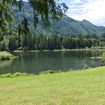 Mt. Baker Lodging - Cabin #67 - Private 2-Story Cabin with a Private Hot Tub!