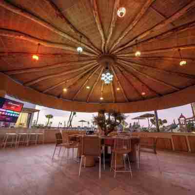 Villa PurSang Marrakech – Villa Privée de Luxe Avec Hammam, Spa et Jardin Dining/Meeting Rooms