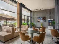 Dominium Hotel Hotels near Le Mauresque