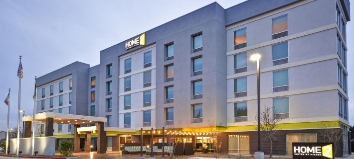 Home2 Suites by Hilton North Dallas Central Expy Hotel a Dallas