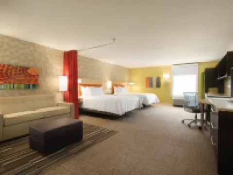 愛荷華城科拉爾維爾希爾頓惠庭套房酒店 科拉爾維爾酒店