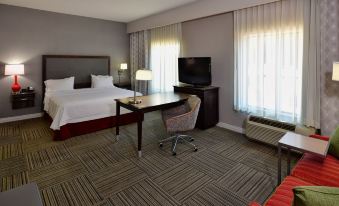 Hampton Inn & Suites Fredericksburg