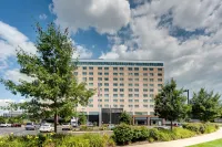 Hilton Minneapolis/Bloomington Hotels near Marshalls