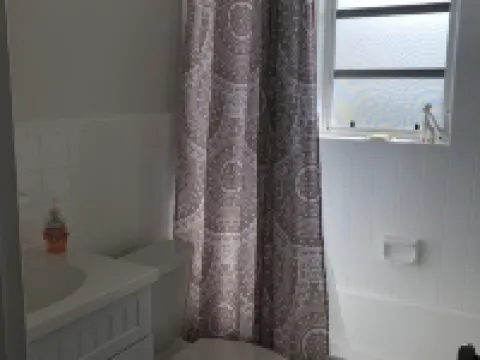 Steps to Siesta Key BEACH!  Pool, Tennis Court, Shuffle Board, Basketball! Hotéis em Siesta Key