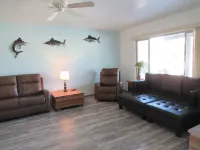 Large home / pool near the Catelina Foothills