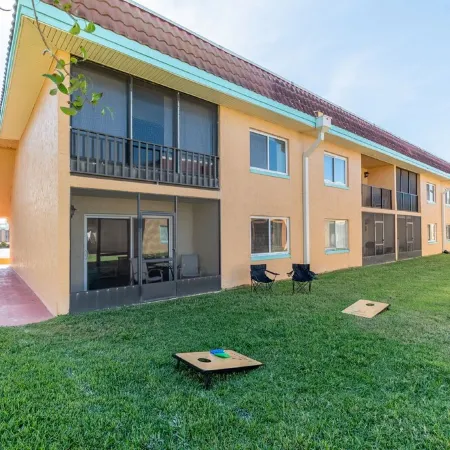 Summer Vacation/ Close to St Augustine/Steps to Beach, Pool, Dock/Beach Supplies