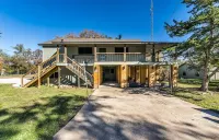Modern Lake House 2 Units, Pool, Lake 3Min, Pets