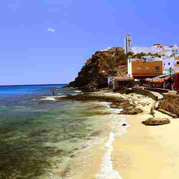 Apartamento Sarah 2B, 2min to the beach and promenade, central and quiet. Free WIFI Fitness & Recreational Facilities