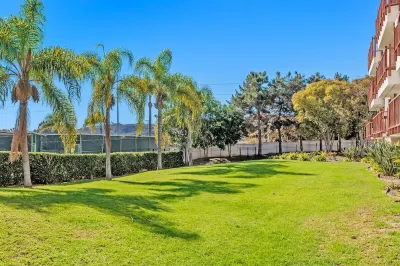 Condo California -- La Costa Luxury Living