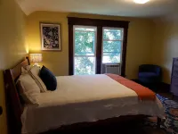 Shenandoah Sweet - Enjoy Spring blossoms in the Valley!