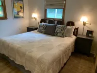 Newly Renovated Cabin with Stunning View