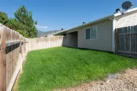 ★Clean Home/SUU/Parks/Weddings/Dogs allowed with pet fee Hotels near Love's Travel Stop