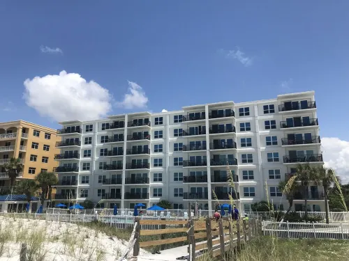 Completely renovated in Jan 2022! Free beach service!