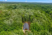 Secluded Getaway,  Centrally Located Newly Built Barndo, AC & Wifi