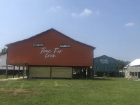 Time For Livin…just a few steps from the Caddo River