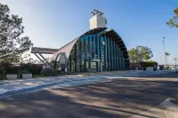 Top Floor Oceanfront Retreat, a Short 3-5 Minute Walk to the Beach Hotel a Solana Beach