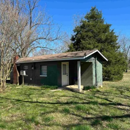 Pickwick Lake Bungalow near Papermill and Shiloh with 7th NT Free!