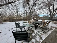 5-Bdrm-Remodeled-Modern-New-Appliances-Furniture Hotels in Littleton