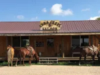 卡拉溪牧場-帶廚房特大床木屋#6 克魯克縣酒店