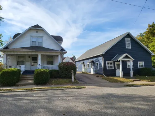 Morgan Manor - Your Home Away from Home! Hotels in Olney