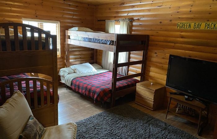 Beautiful Cabin Just North of Minocqua! Little Spider Lake. Aug 15-22 Available