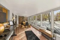 Cowboy Cottages - Cottage B