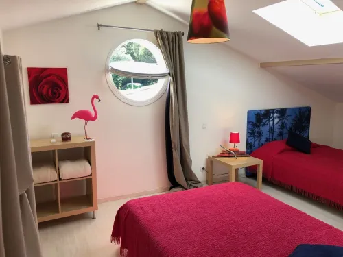 HOUSE ECUREUIL, 90 m2 Family, Friends, Sportsmen, ALL WITHOUT DISTURBANCE, SEA, LAKE, VILLAGE