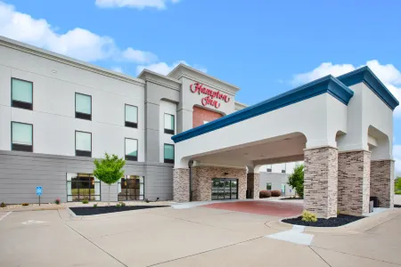 Hampton Inn Clinton Отели в г. Фултон