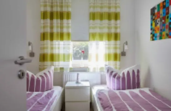 Modern and Cozy Comfort Vacation Apartment with Terrace, Only 250 m to the Beach