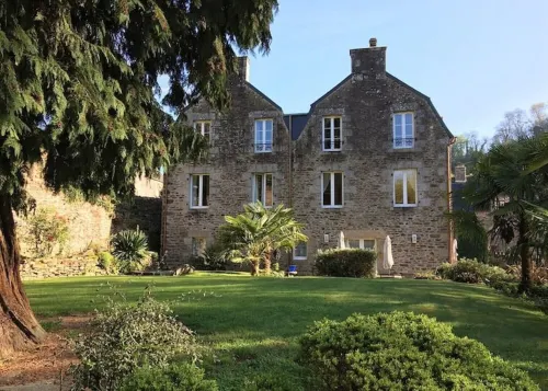 Brandily - Dinan, Brittany,  Riverside Apartment for Two