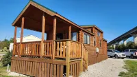Cabin: Lower Winter prices! Snowbirds Welcome!  Bring your boat for fall fishing Hotels in Carteret County