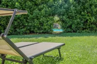 Country house with pool and panoramic view, ideal for families with children