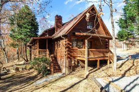 Spend Labor Day at the Deer- Fiber Wifi! - Close to Callaway Gardens