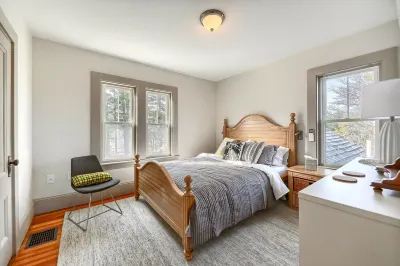 New! l Farm Stay-Emery Farm l Near Portsmouth Hotels near Durham Landing