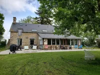 Le Domaine de la Boderie - sleeps 30